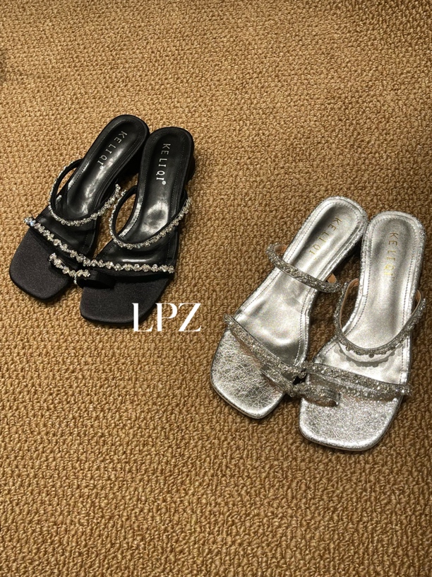 【LPZ】:V8-15拖鞋女外穿粗跟水钻一字拖时尚方头水晶凉拖夏季百搭