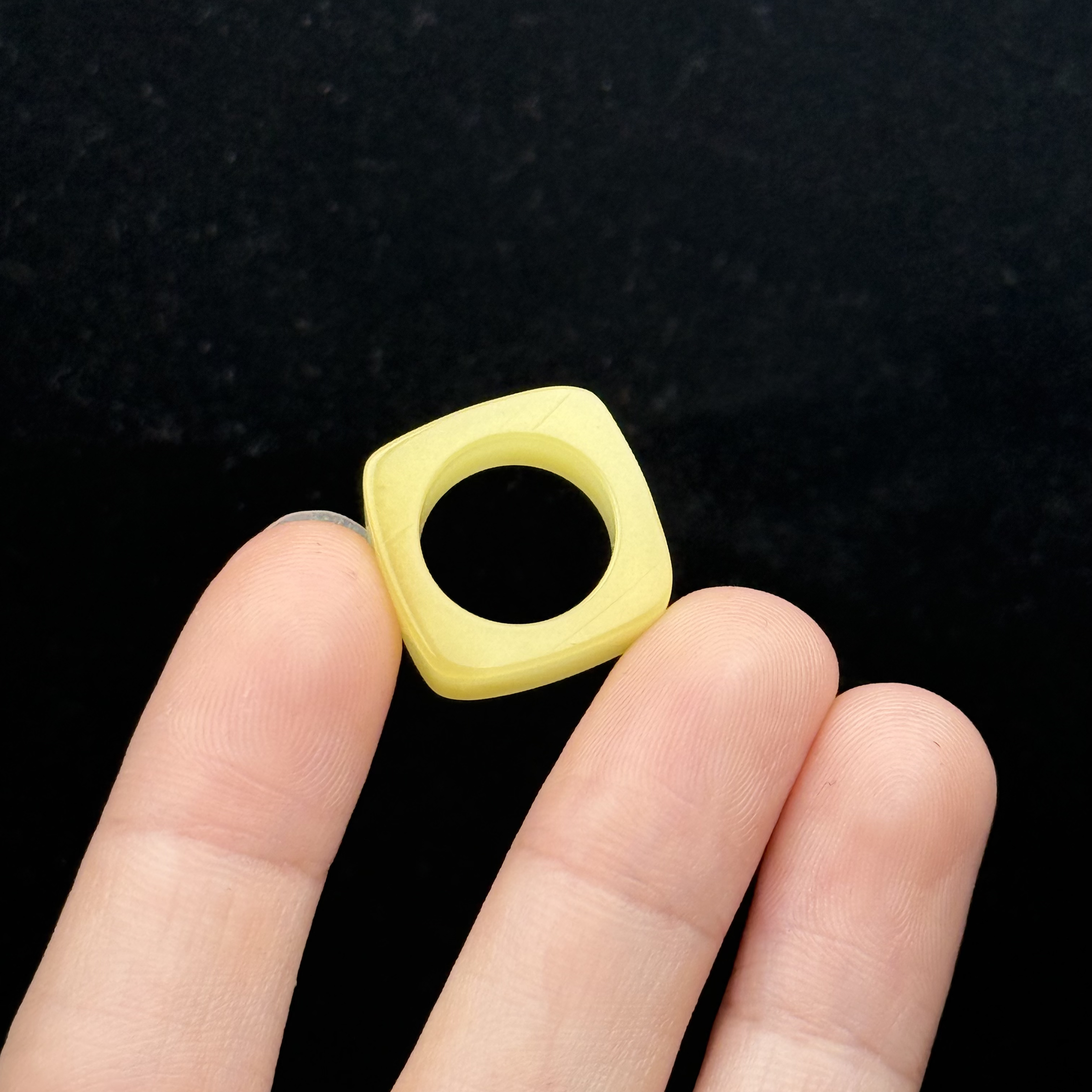 A50-08天然原矿蜜蜡 跑环 内径 12.3mm支持复检假一罚十