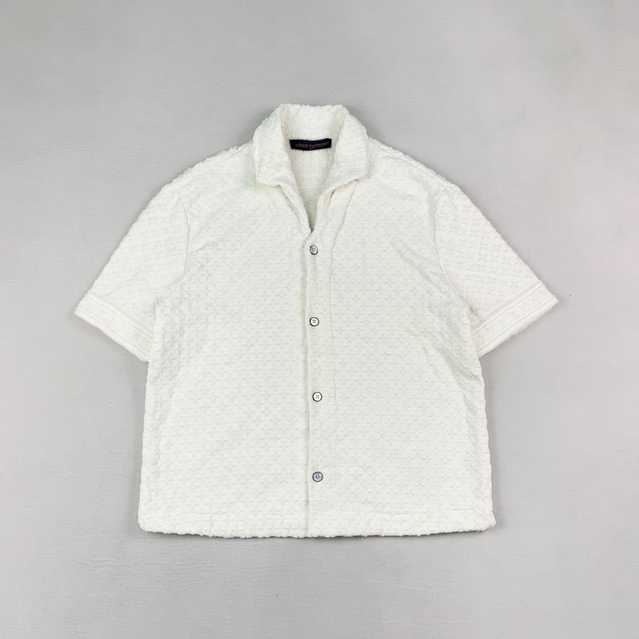 未使用 LouisVuitton/路易威登 lv短袖衬衫s码编码xb4507