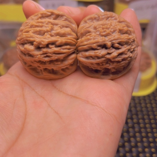 文玩核桃吊坠四座楼