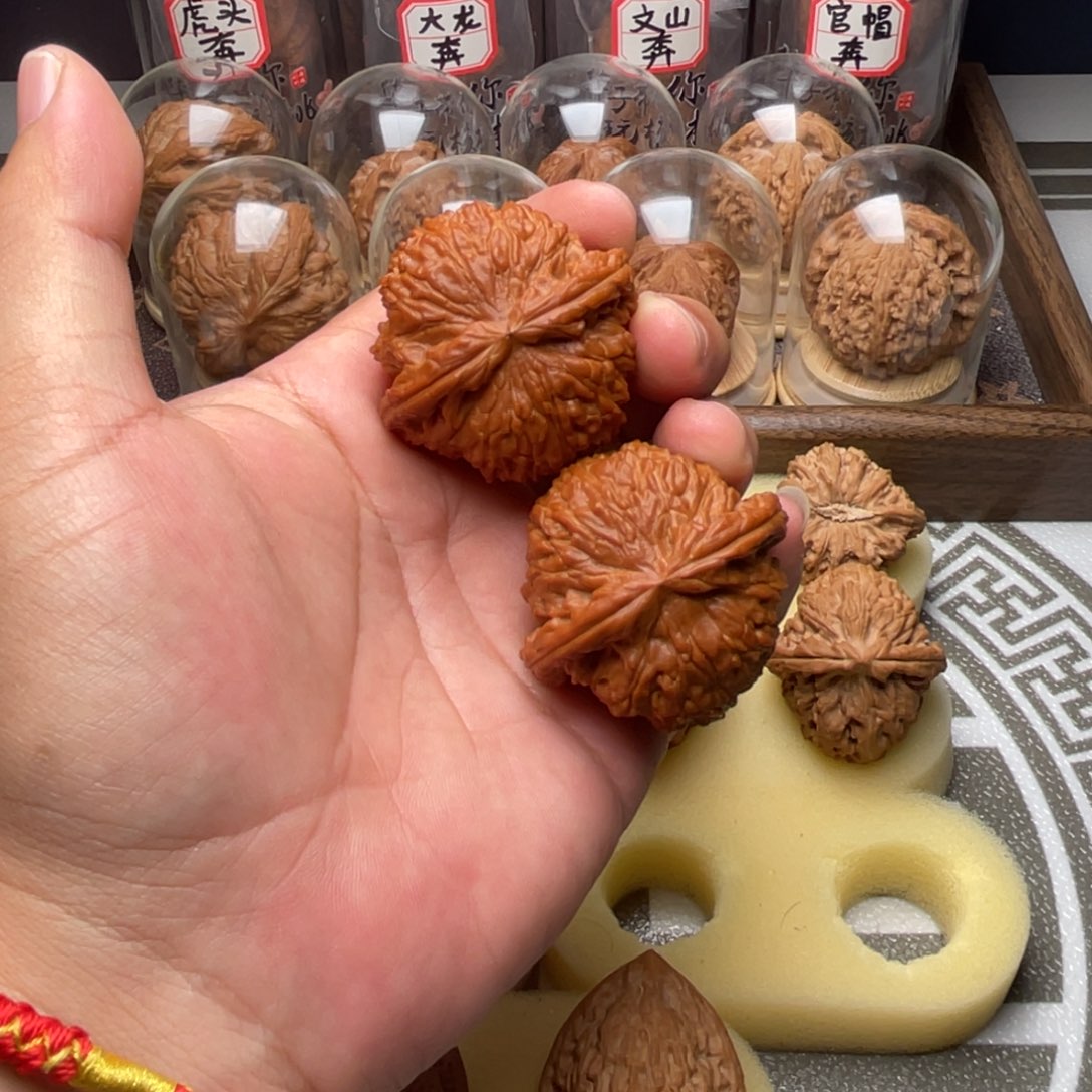 知***樂吊坠文玩核桃45精品白狮子