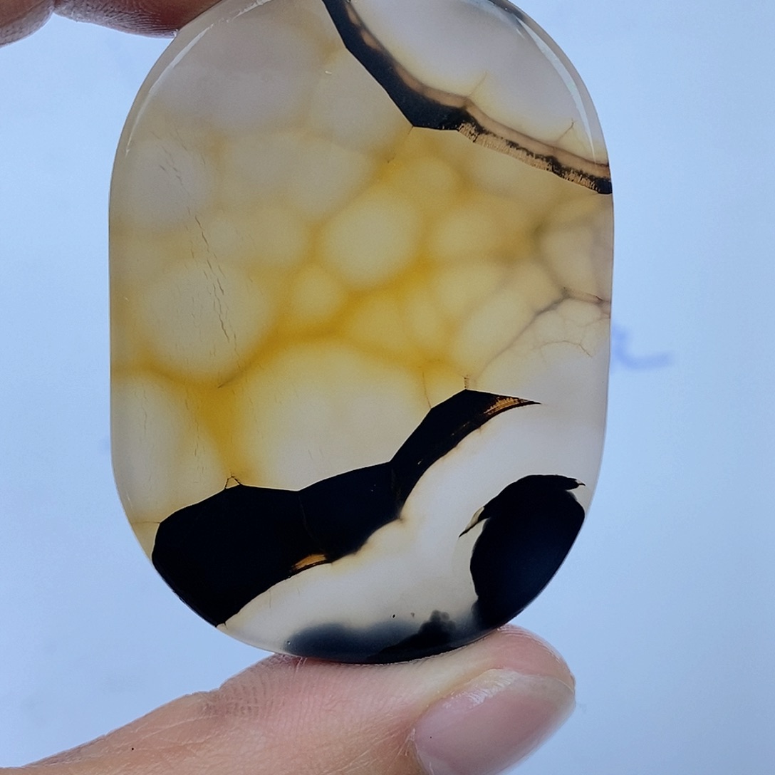 玛瑙/玉髓未镶嵌珠宝半成品