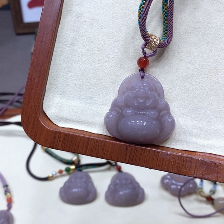 石英质玉合金颈饰32