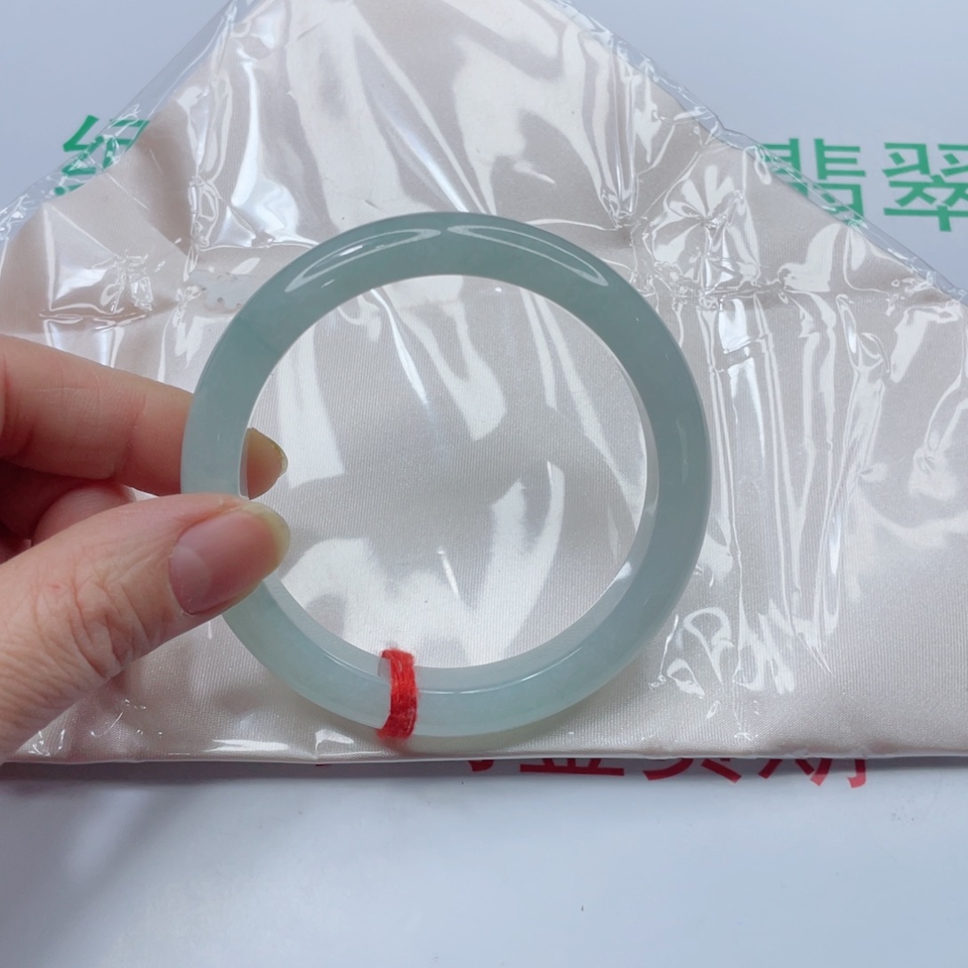 未镶嵌手镯翡翠圈口57 宽12 厚8.3