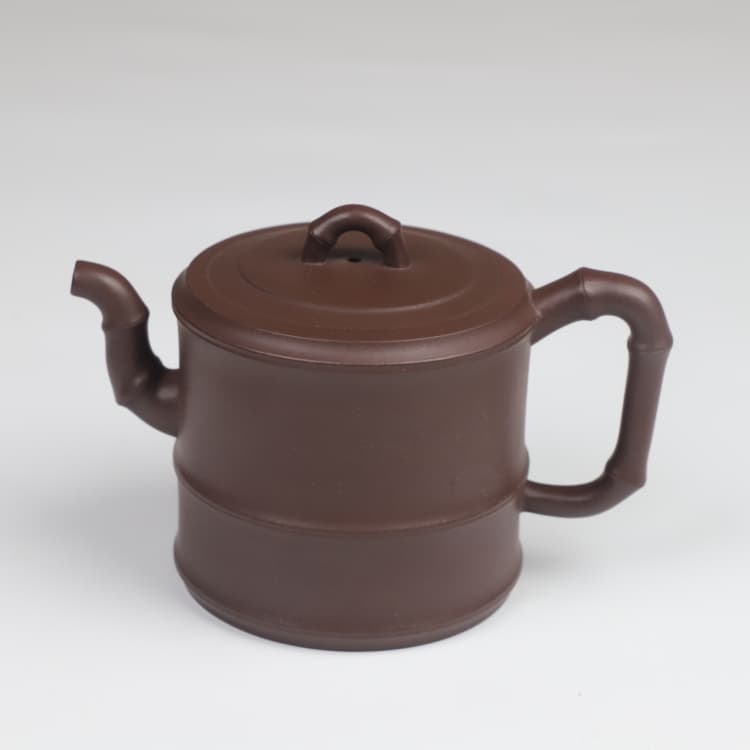 壶楼古居+竹段壶+260CC+黄龙山原矿紫泥+做工精致+神飚紫砂艺术馆