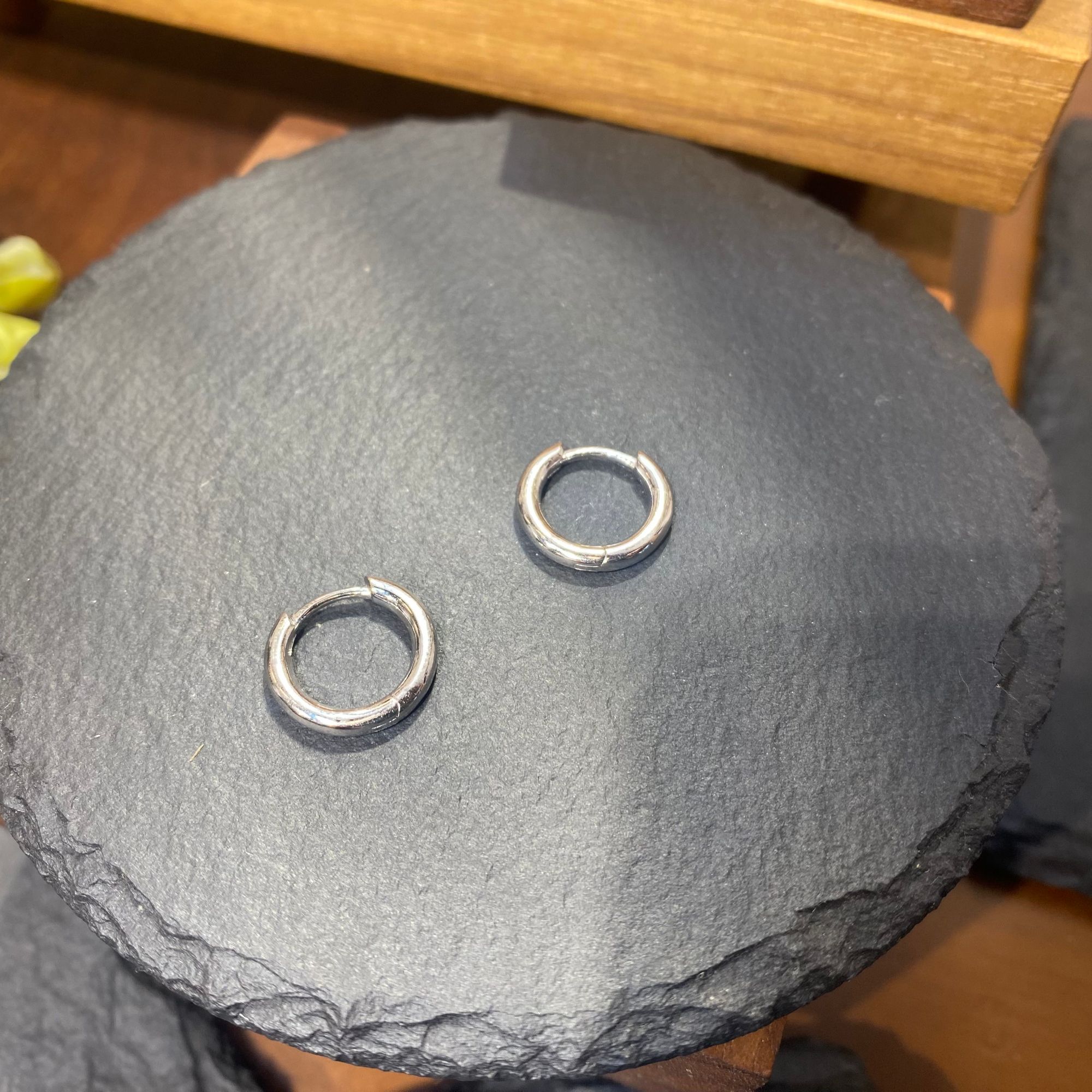 925银耳饰 9mm厚厚素圈S925银耳圈耳扣