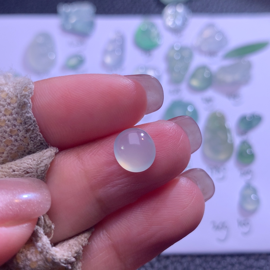 翡翠未镶嵌吊坠(不含链)翡翠吊坠