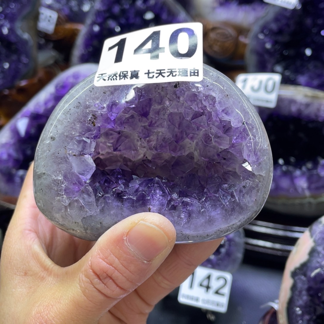 未镶嵌水晶摆件水晶摆件m