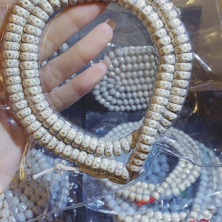 星月菩提吊坠小***75888568588