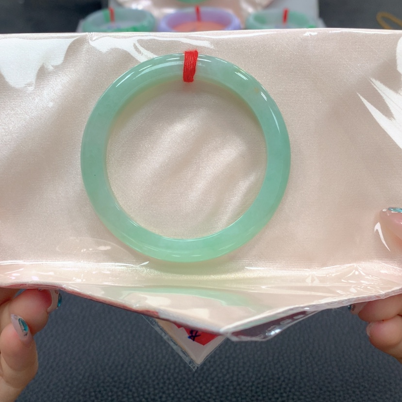 【闪购商品】翡翠未镶嵌手镯翡翠