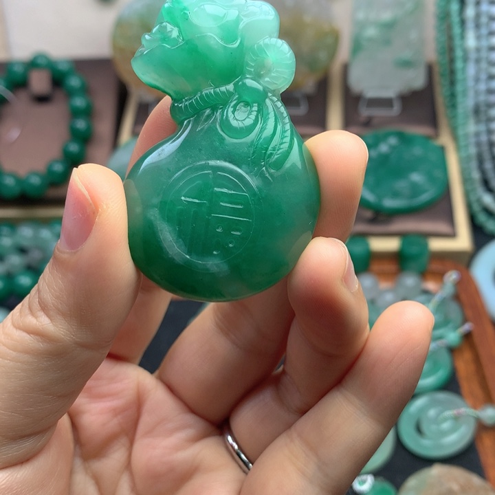 未镶嵌石英质玉珠宝半成品