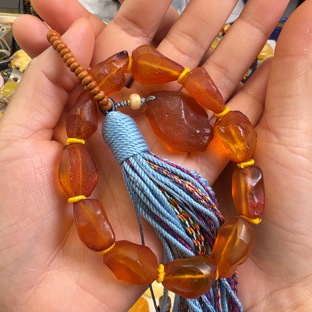 蜜蜡裸石未镶嵌琥珀