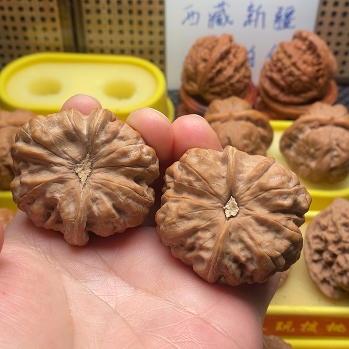 吊坠桃核蛤蟆头42。。。。。