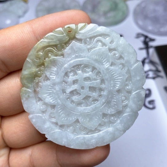 颈饰未镶嵌翡翠翡翠