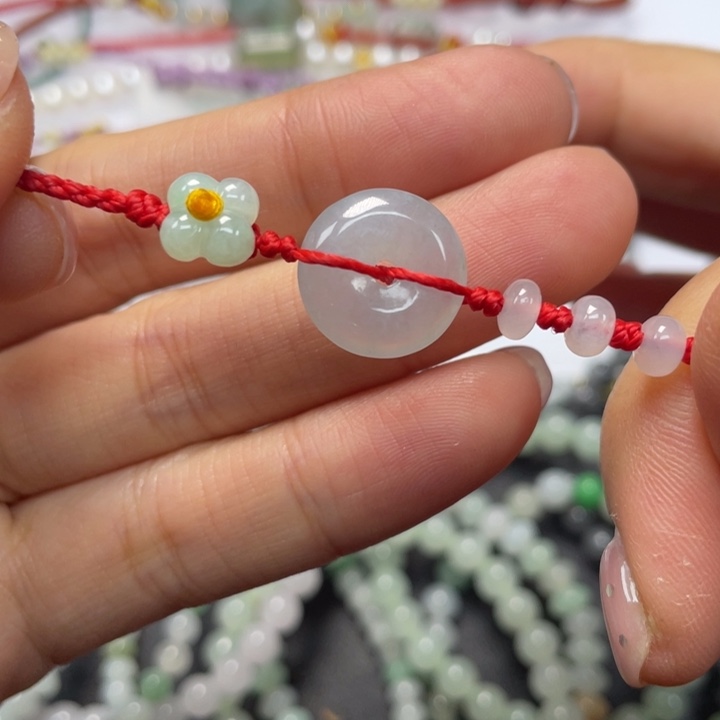 浅***灰翡翠未镶嵌手绳78999999