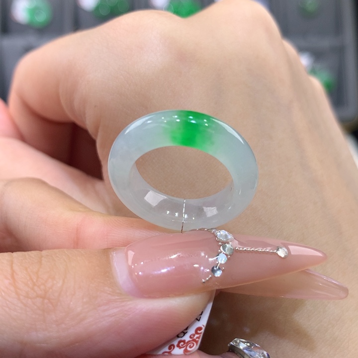 未镶嵌戒指翡翠10