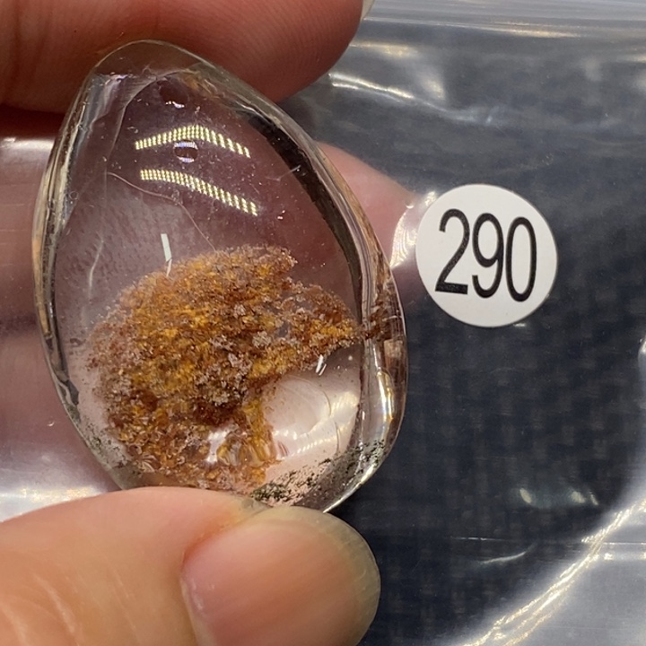 骄***y未镶嵌水晶颈饰水晶