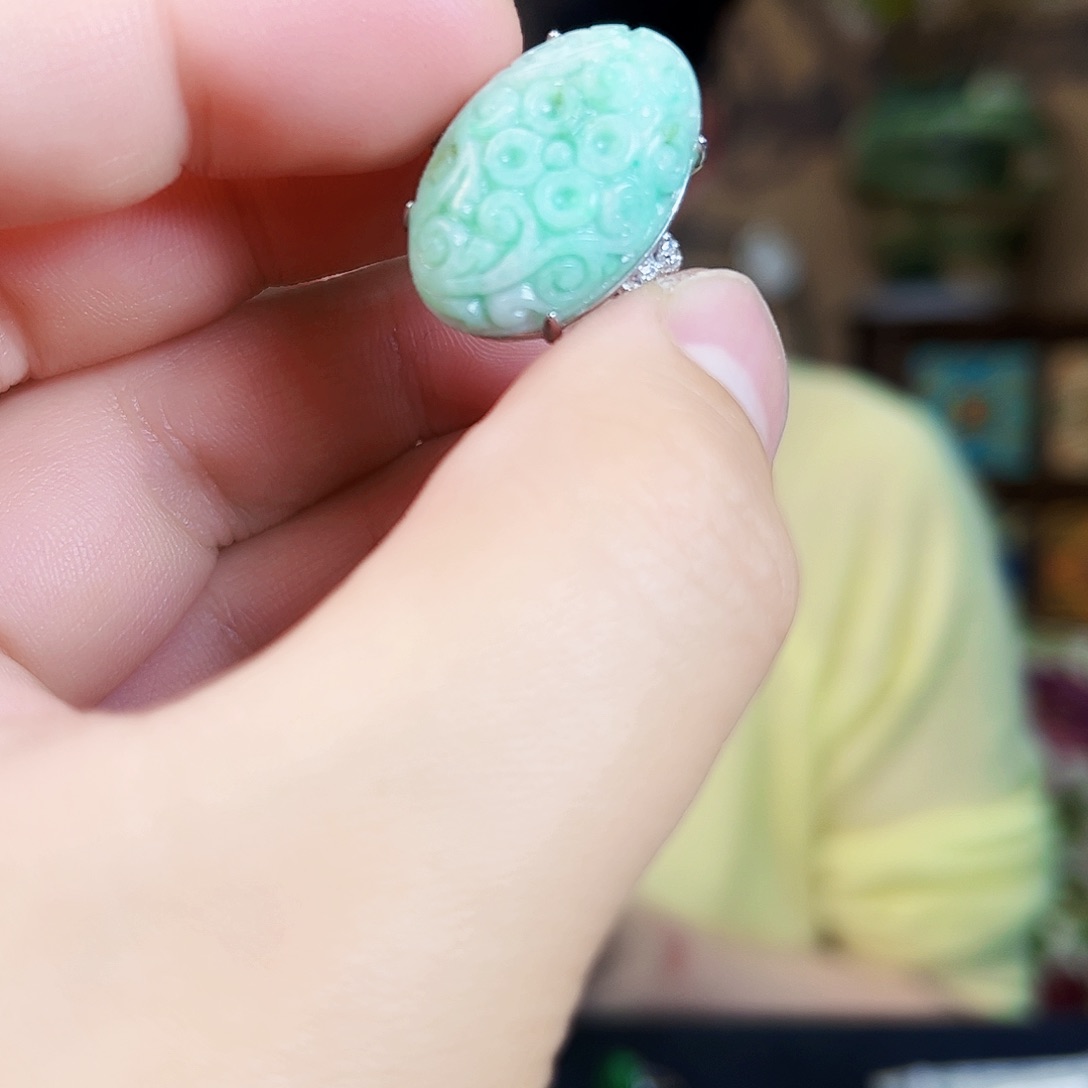 翡翠银S925镶嵌颈饰戒指