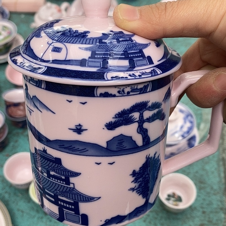 摆件陶红稀土青花梧桐直筒办公杯