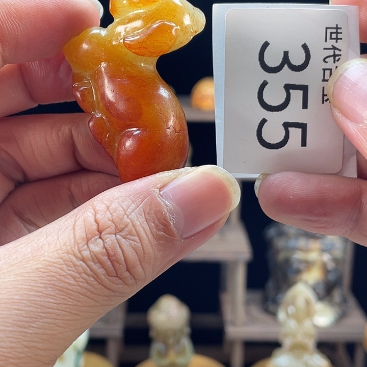 和田玉（糖玉）未镶嵌挂件