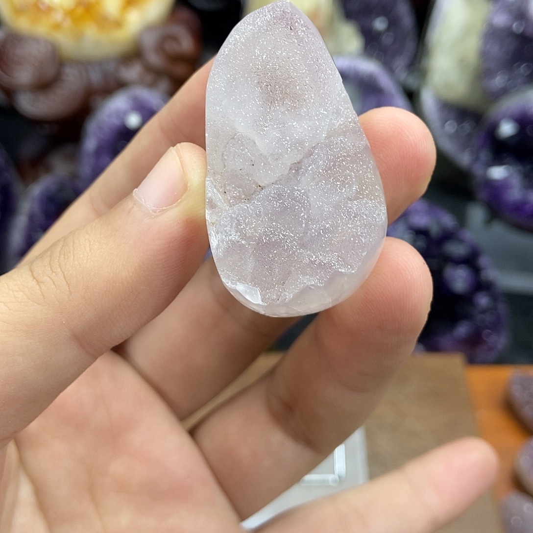 笨***虎紫晶未镶嵌大型摆件（非配饰）