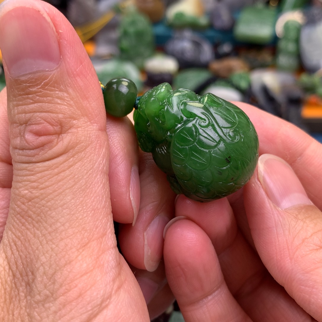 和田玉颈饰未镶嵌平