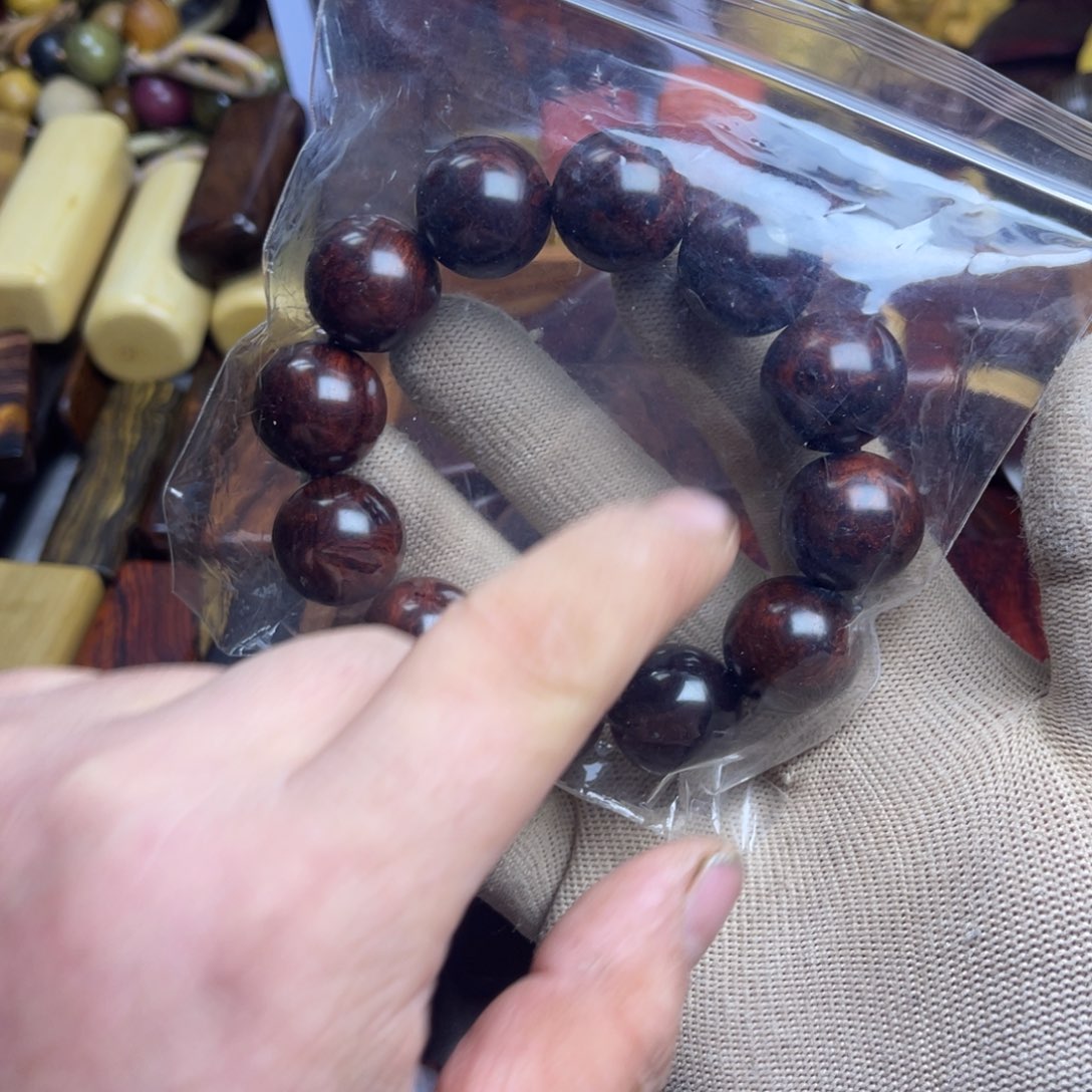 夫***三木小叶紫檀留疤手串   