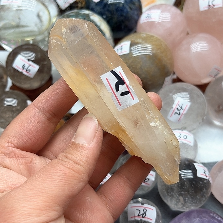 水晶118克白水晶原石未镶嵌