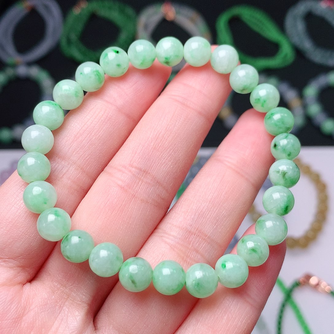 翡翠手链未镶嵌翡翠