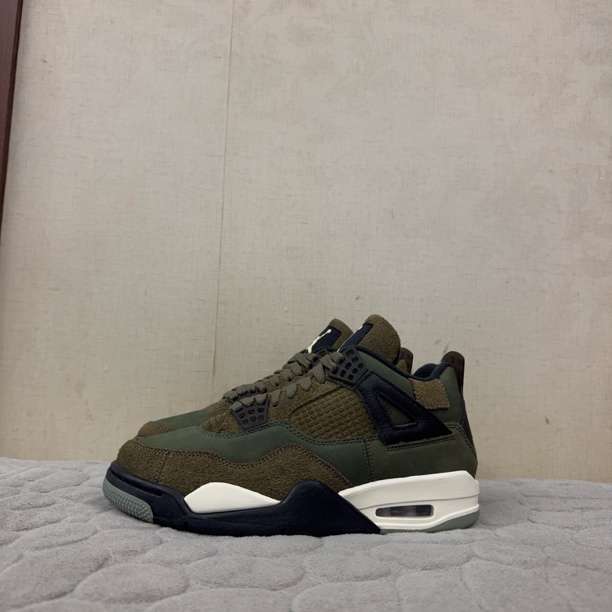 95新 MM6 40.5码/aj4军绿/原盒/二手
