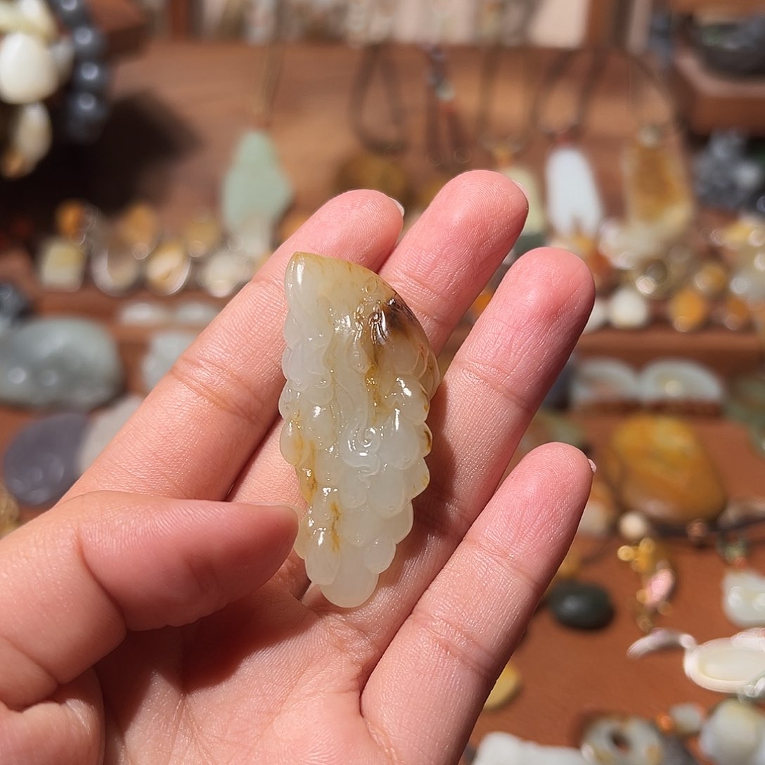 和田玉颈饰未镶嵌