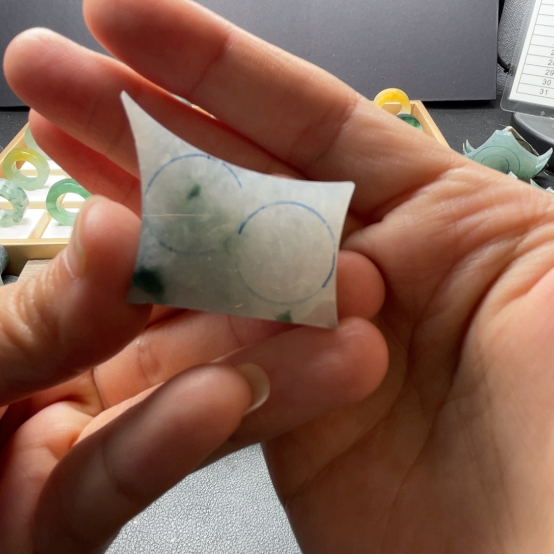 定制翡翠未镶嵌翡翠小珠子