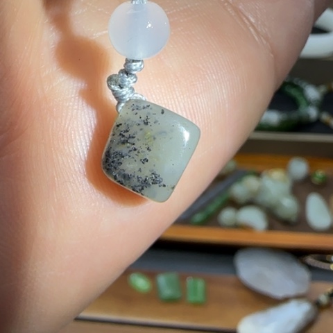 和田玉颈饰未镶嵌福利