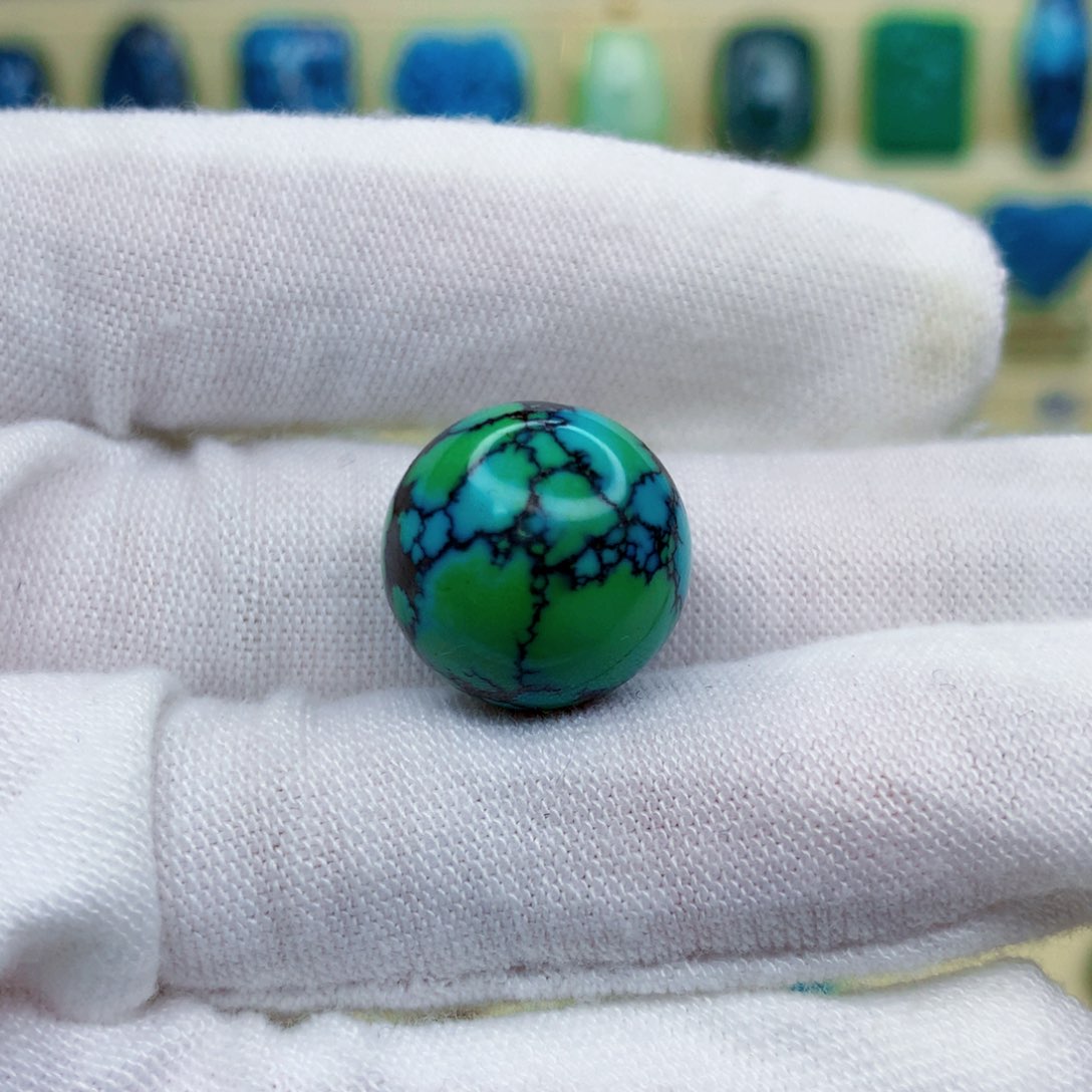 绿松石绿松石未镶嵌