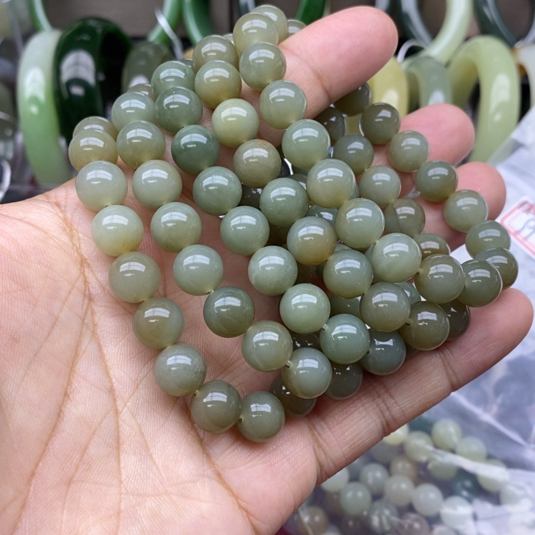 和田玉手串未镶嵌卡10