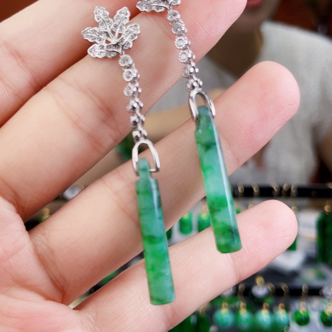 翡翠银S925镶嵌耳饰