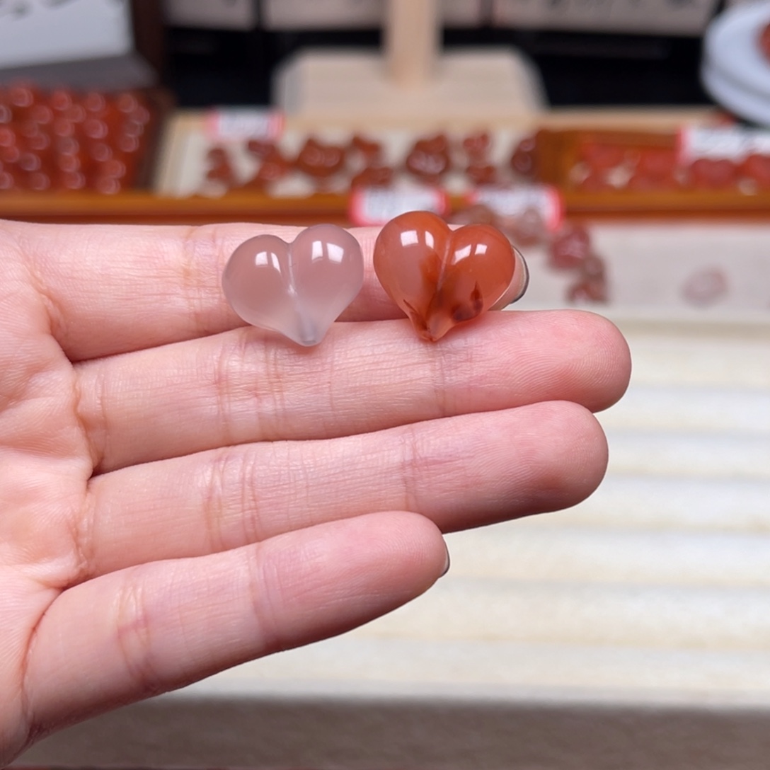 鹿***兒南红玛瑙合金吊坠(不含链)