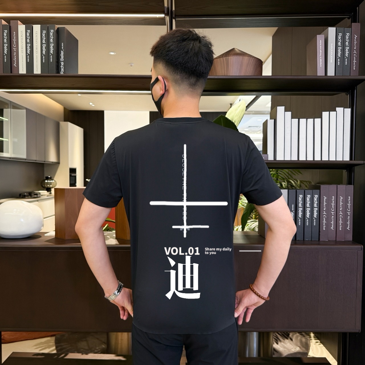 D-141号圆领夏季新款背健身休闲短袖百搭修身上衣户外时尚薄款