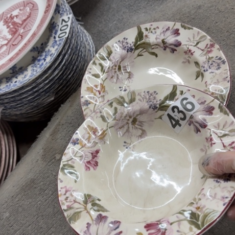 泥塑盘子两只微瑕品