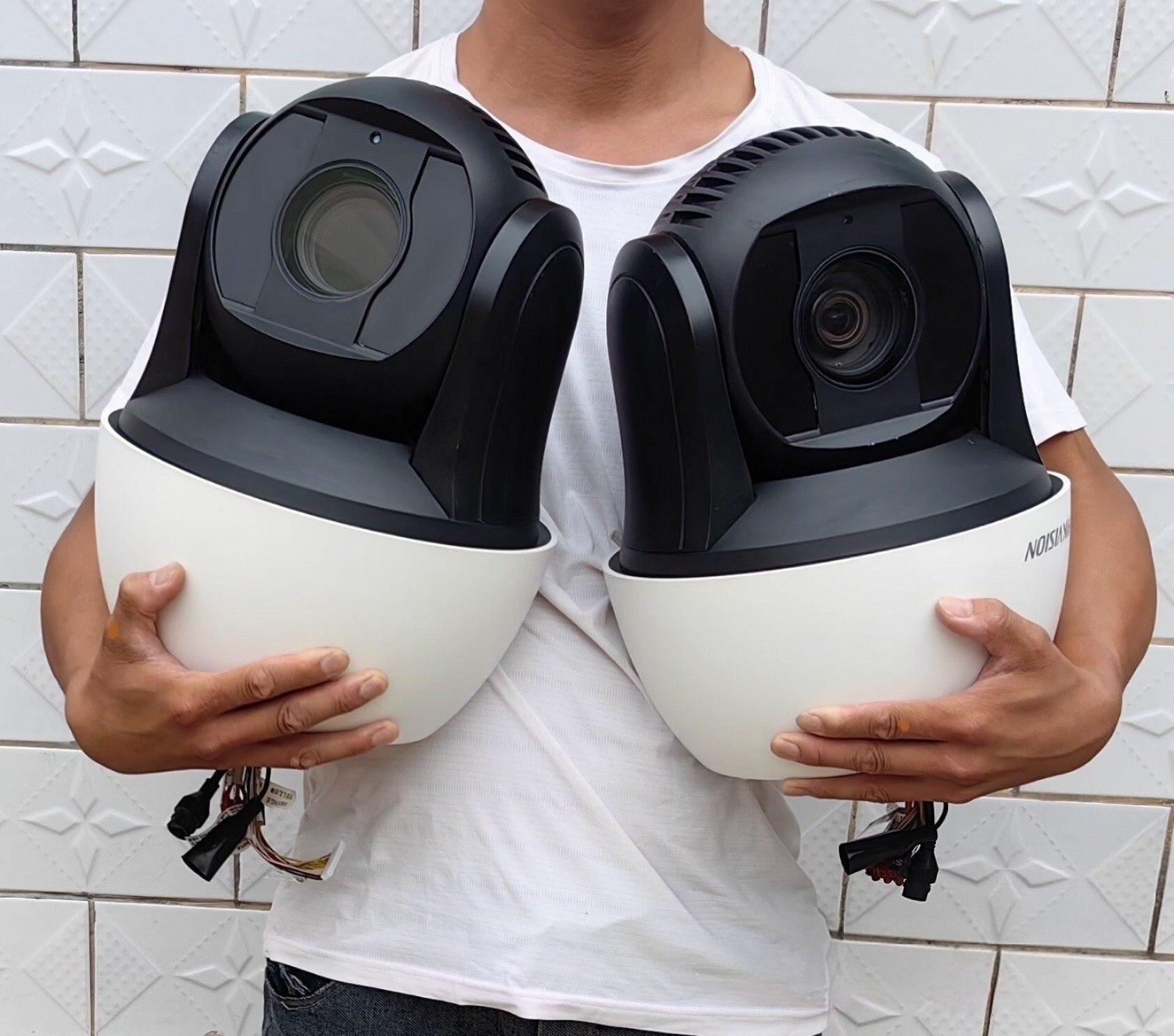 95新 HIKVISION/海康威视 二手海康8432球机