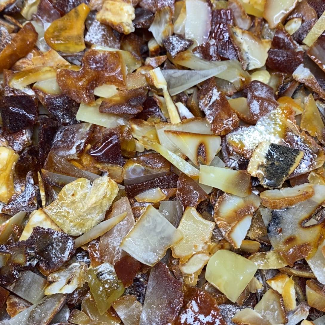 琥珀珠宝奇石未镶嵌