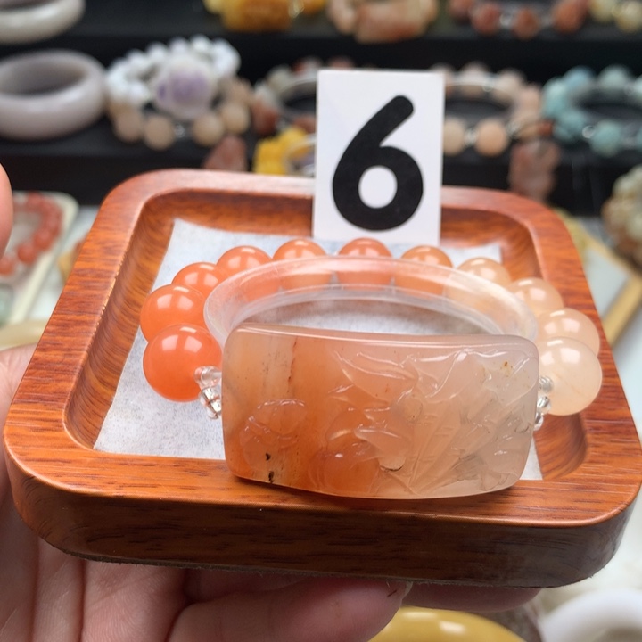 石英质玉手链未镶嵌