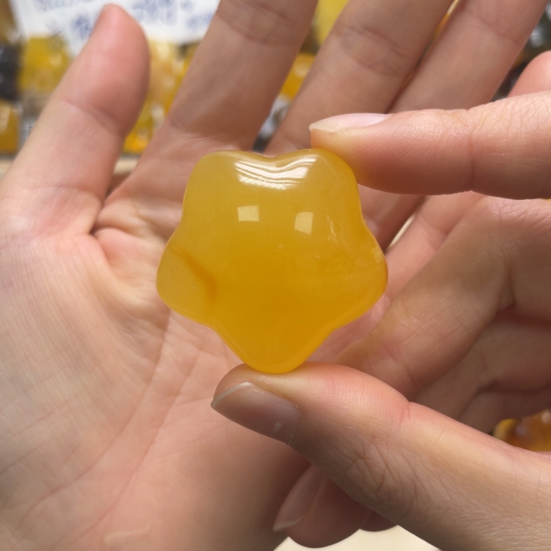 琥珀未镶嵌裸石天然琥珀