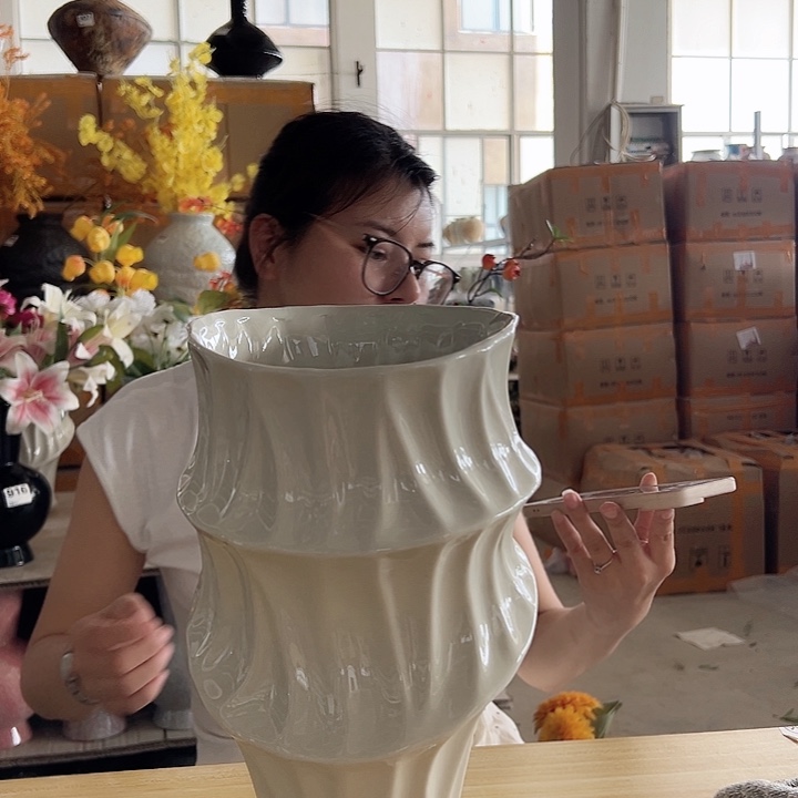 景德镇陶瓷高温花瓶141