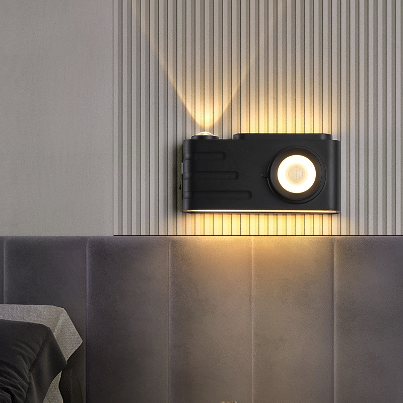 高颜值新款照相机外形创意氛围灯遥控感应灯充电款壁灯