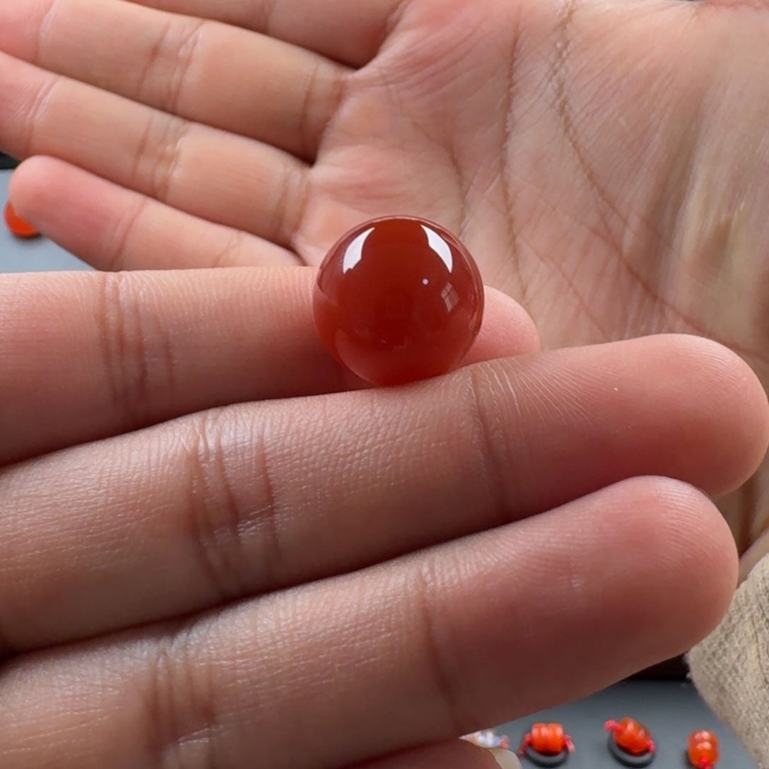 南红玛瑙未镶嵌圆珠15.1mm