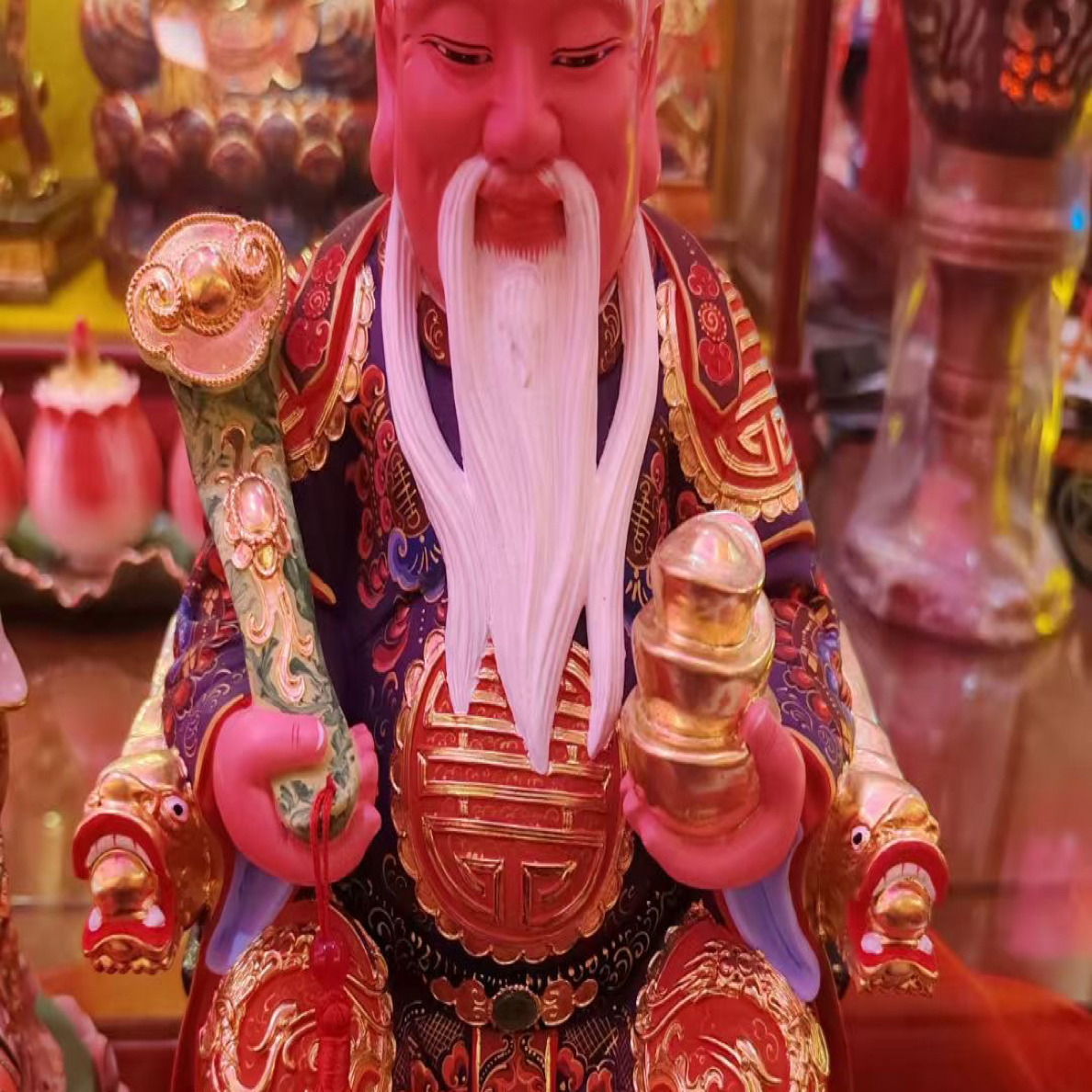 12寸土地观音每批的颜色不一样都很好看不褪色