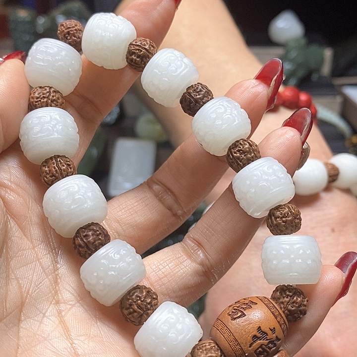 和田玉手串未镶嵌