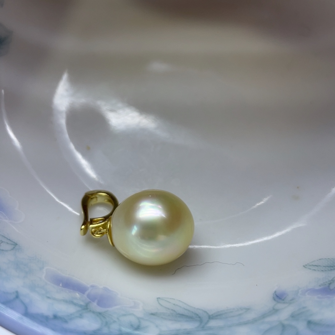 颈饰海水珍珠未镶嵌