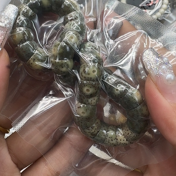 星月菩提手串130荣耀绿星月菩提猪大肠10单圈